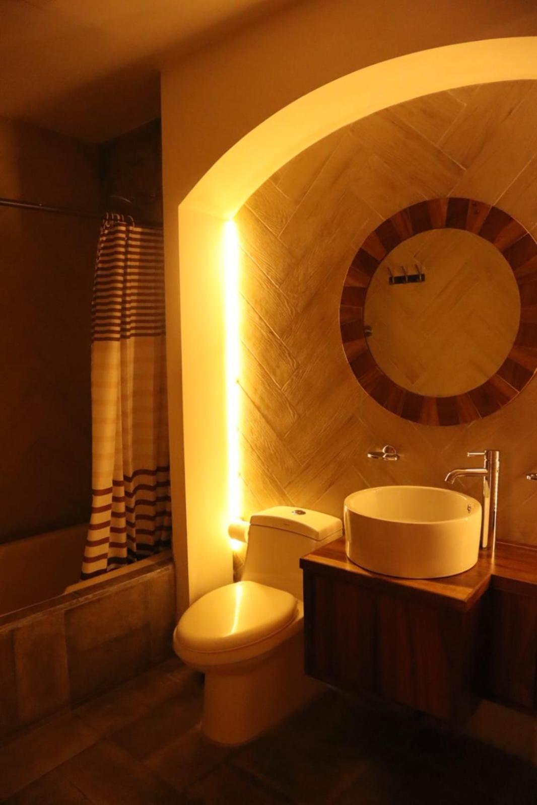 Hotel Boutique Sol Y Luna Spa Ajijic Eksteriør bilde