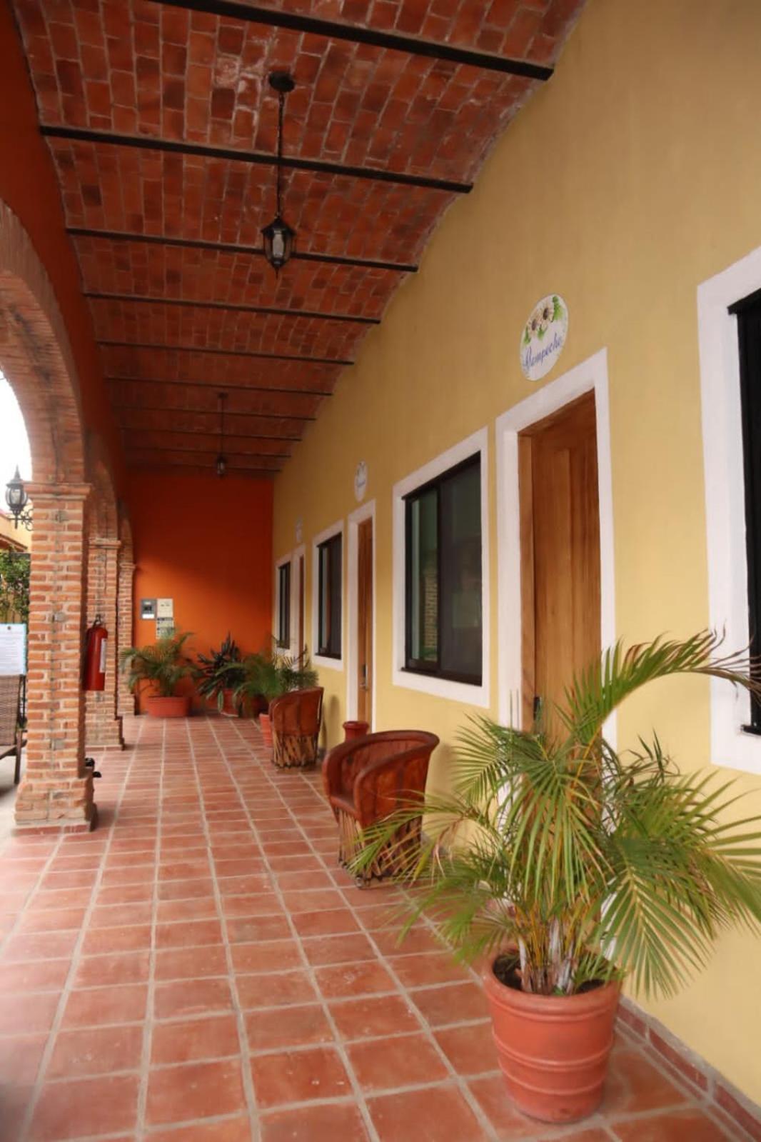 Hotel Boutique Sol Y Luna Spa Ajijic Eksteriør bilde